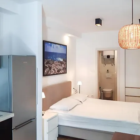 아파트 Beautiful In Dingac With Wifi