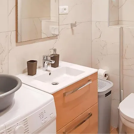 아파트 Beautiful In Dingac With Wifi *