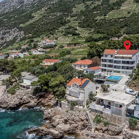 Beautiful In Dingac With Swimming Pool * Gornji Dingač