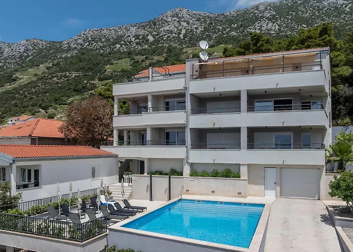 아파트 Beautiful In Dingac With Wifi *