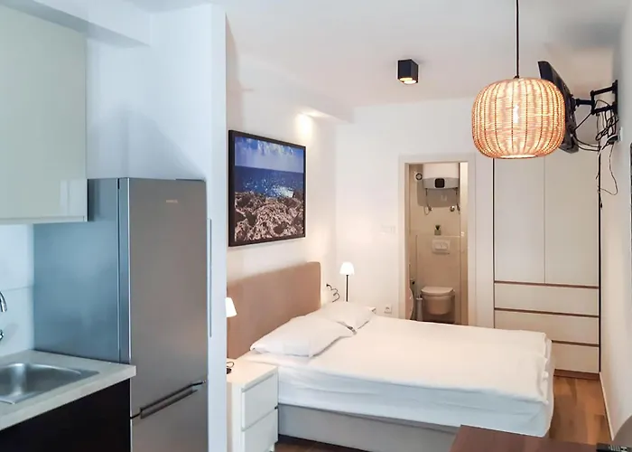 아파트 Beautiful In Dingac With Wifi